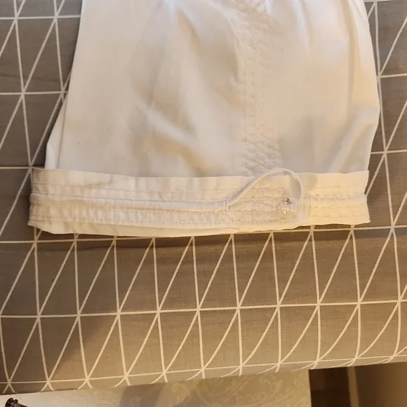 Multiple Pocket Scrub Pants - Picture 3 of 4